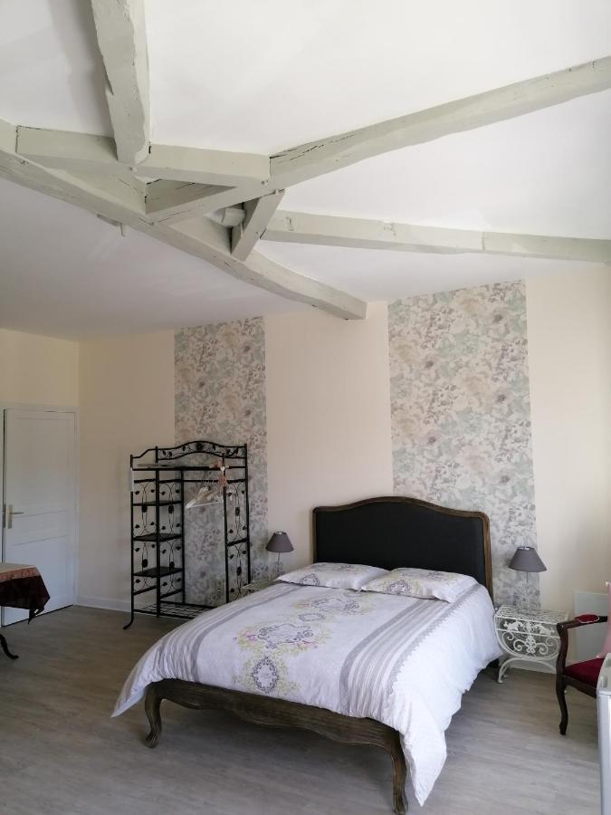 Chambre D'Hotes Esprit De Famille Landreville ภายนอก รูปภาพ
